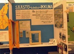 Arvo Mursulan keksimä ikkuna esittelyssä Seinäjoella v. 1974.